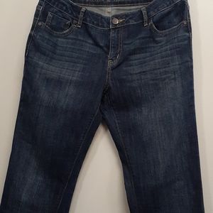 Vera Wang Capri jeans, size 6